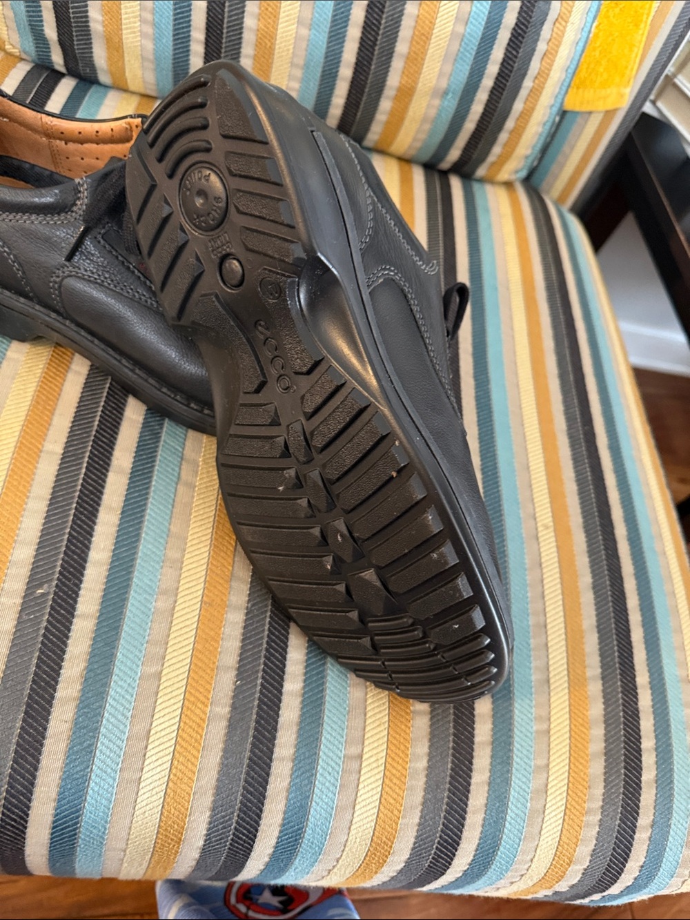 Ecco Men’s Black Leather Lace-Up Oxfords - Picture 2 of 2